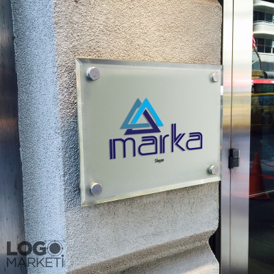 Üçgenler Logo  Tasarımı