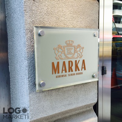 K Harfi Aslan ve Taç Heraldik Logo Tasarımı